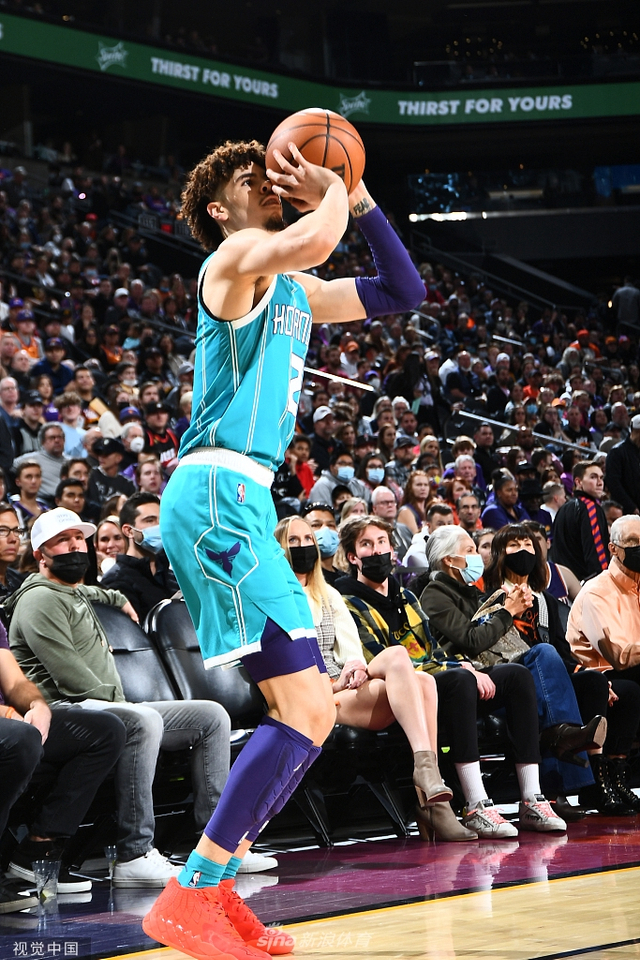 毁灭性的打 毁灭性的打