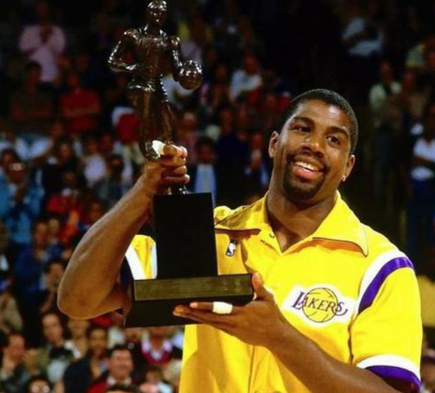 双线作战 双线作战