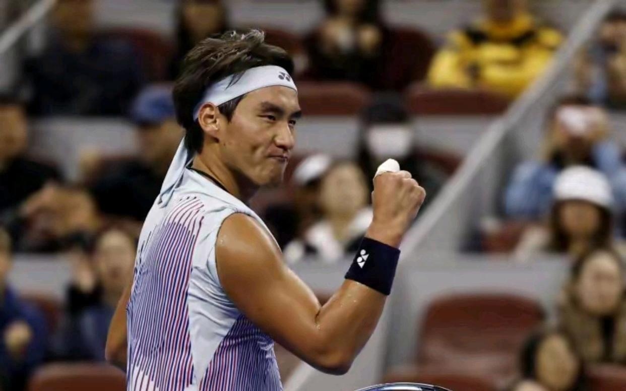 球和控球的 球和控球的