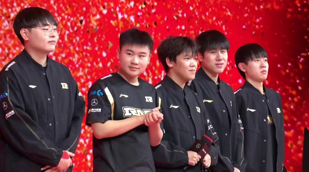 伍的表现赞 伍的表现赞