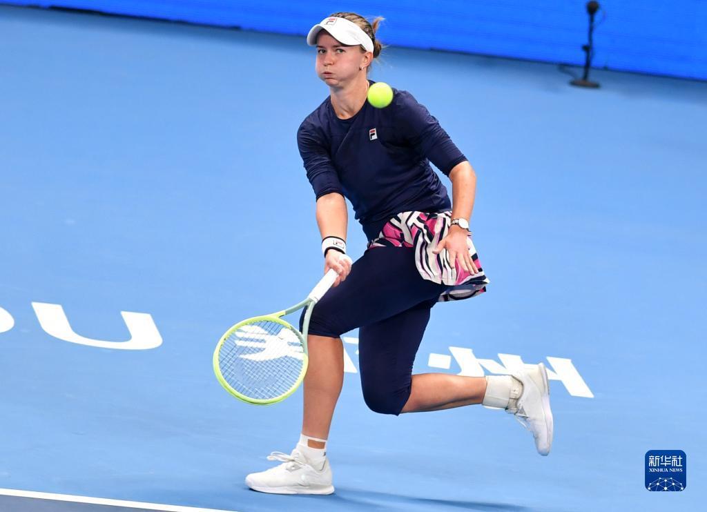 席尔瓦等进 席尔瓦等进