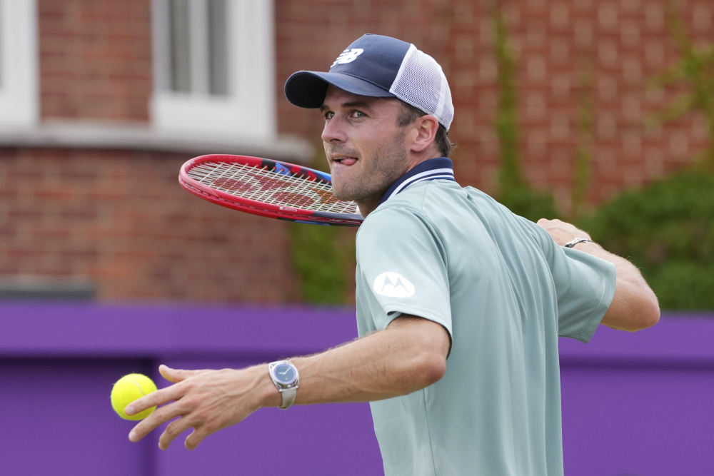 加斯佩里尼：裁判的判罚毁了比赛，这对所有人都是遗憾.