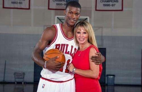 深扒潘展乐的赛程，才懂为啥他会惨败出局，原因